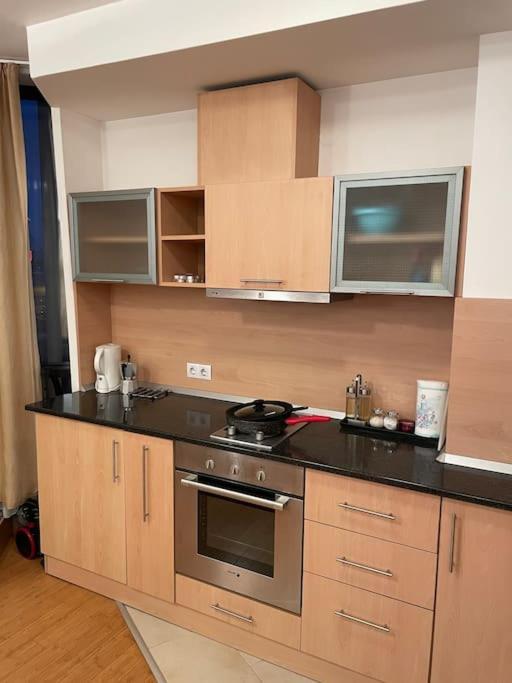 Apartament Slivercity Next To Paradise Mall *