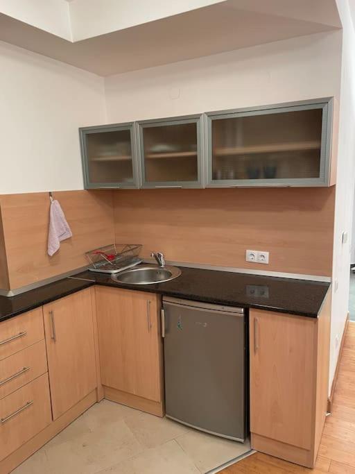 Apartament Slivercity Next To Paradise Mall